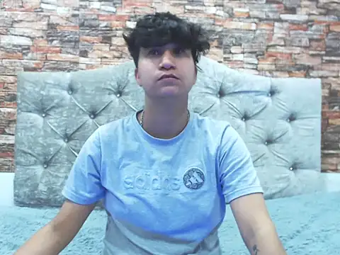 Im Milan Rs online show from 09/27/25, 04:18