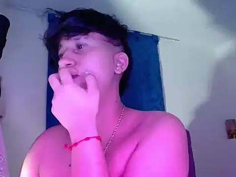 Snapshot of Im_Milan_Rs chatting on 12/22/25, 06:02 Im Milan Rs online show from 12/22/25, 06:02