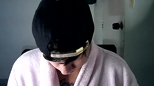 Im Milan Rs online show from 11/19/25, 01:05