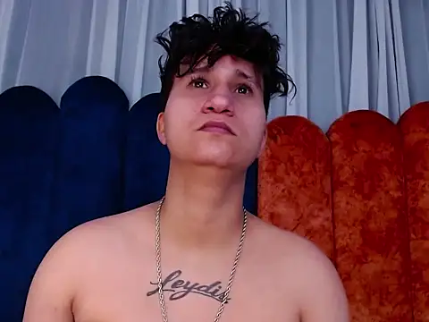 Im Milan Rs online show from 09/24/25, 03:02