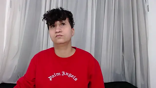 Im Milan Rs online show from 11/04/25, 03:32