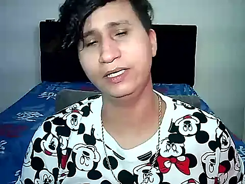 Im Milan Rs online show from 12/15/25, 05:52