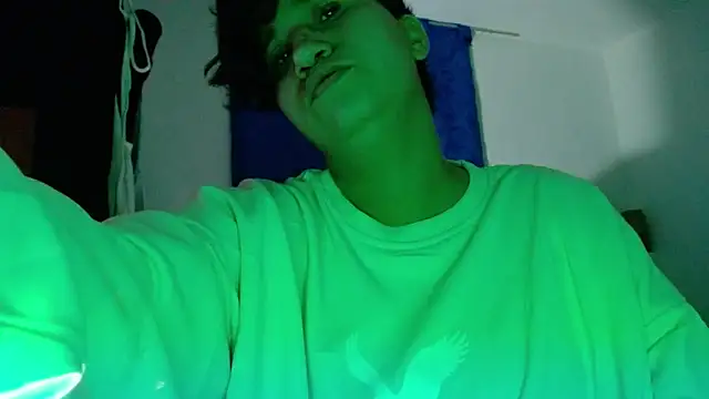 Im Milan Rs online show from 12/20/25, 07:55