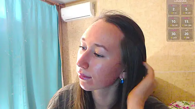 Snapshot of --Model--2 chatting on 03/20/25, 03:45 --Model--2 online show from 03/20/25, 03:45