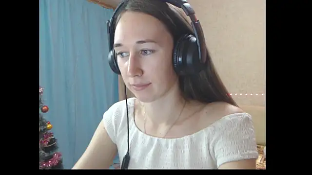 Snapshot of --Model--2 chatting on 01/04/25, 08:48 --Model--2 online show from 01/04/25, 08:48