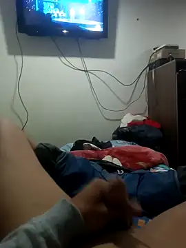 Snapshot of jeremiabello chatting on 01/17/25, 01:15 jeremiabello online show from 01/17/25, 01:15