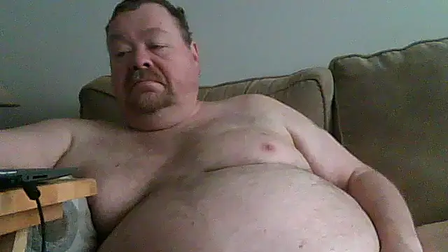 Snapshot of hitman_35 chatting on 06/10/26, 08:10 hitman 35 online show from 06/10/26, 08:10