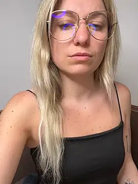 carlaaa online show from 05/06/26, 08:35