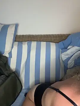 carlaaa online show from 05/27/26, 09:00