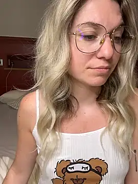 carlaaa online show from 04/29/26, 08:59