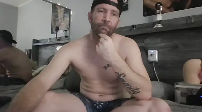 Snapshot of Edward_LongCock chatting on 01/21/25, 07:58 Edward LongCock online show from 01/21/25, 07:58