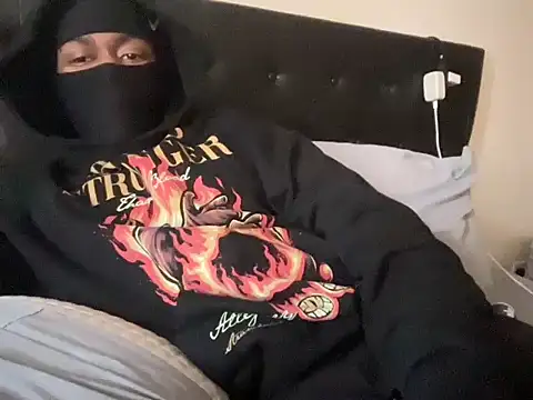 Snapshot of tokenkingtn chatting on 01/07/26, 05:51 tokenkingtn online show from 01/07/26, 05:51