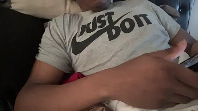 Snapshot of tokenkingtn chatting on 02/28/26, 02:17 tokenkingtn online show from 02/28/26, 02:17