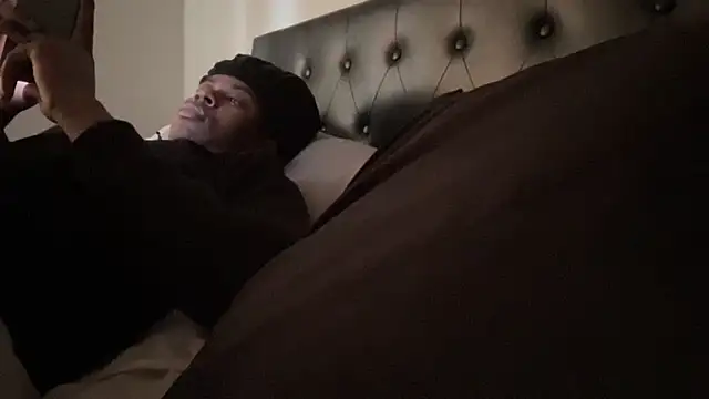 Snapshot of tokenkingtn chatting on 09/26/25, 12:56 tokenkingtn online show from 09/26/25, 12:56