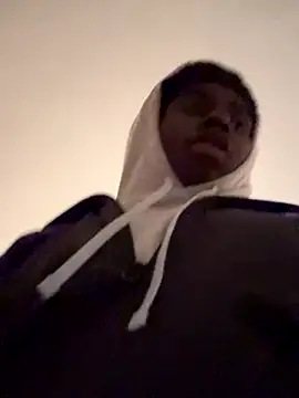 Snapshot of tokenkingtn chatting on 11/07/25, 01:26 tokenkingtn online show from 11/07/25, 01:26