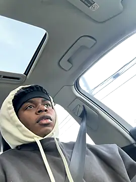 Snapshot of tokenkingtn chatting on 11/03/25, 01:15 tokenkingtn online show from 11/03/25, 01:15