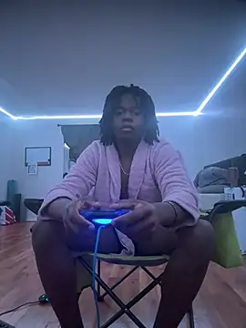 Snapshot of tokenkingtn chatting on 03/21/25, 10:39 tokenkingtn online show from 03/21/25, 10:39