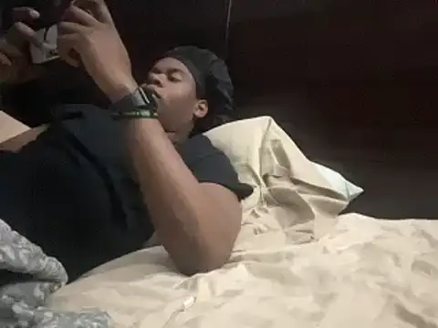 Snapshot of tokenkingtn chatting on 03/16/25, 04:52 tokenkingtn online show from 03/16/25, 04:52