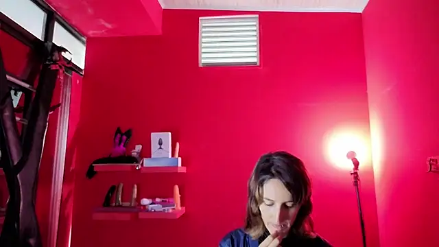 Ambar Roux  online show from 02/06/26, 01:07