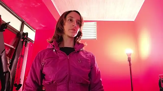 Ambar Roux  online show from 03/20/26, 12:28