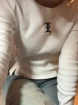 Mei 0906 online show from 12/21/24, 12:09