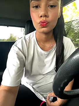  Luana online show from 11/05/25, 07:50