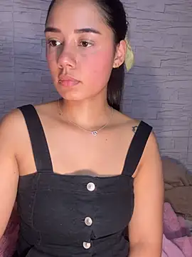  Luana online show from 07/08/26, 03:08