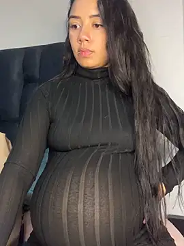 Snapshot of _Luana chatting on 02/05/26, 03:35 Luana online show from 02/05/26, 03:35