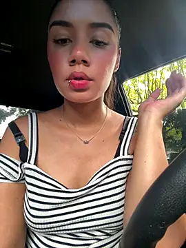  Luana online show from 12/17/25, 06:13