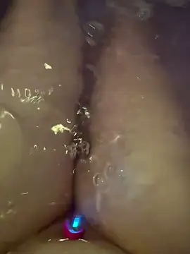 luisa1 online show from 04/21/26, 06:47