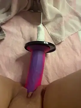 luisa1 online show from 11/15/25, 07:40