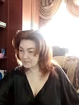 Snapshot of Madame-Butterfly chatting on 02/22/25, 06:50 Madame-Butterfly online show from 02/22/25, 06:50