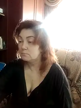 Snapshot of Madame-Butterfly chatting on 02/19/25, 09:17 Madame-Butterfly online show from 02/19/25, 09:17