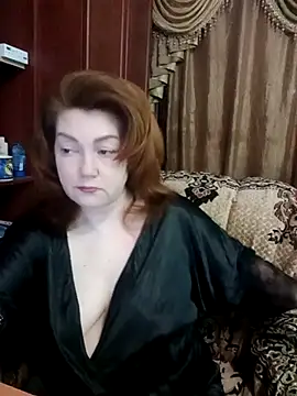 Snapshot of Madame-Butterfly chatting on 02/20/25, 11:21 Madame-Butterfly online show from 02/20/25, 11:21