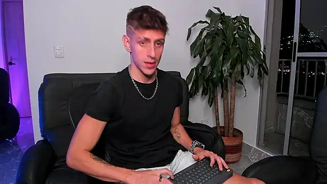 Jasperjoness online show from 03/04/25, 03:33