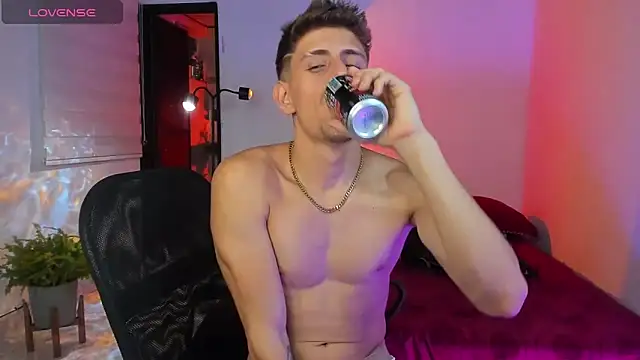 Jasperjoness online show from 11/07/25, 05:45