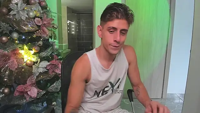 Jasperjoness online show from 12/16/24, 08:58