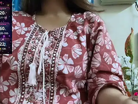 Reika 01 online show from 06/12/26, 12:41