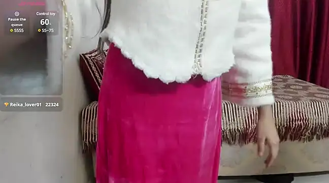 Snapshot of Reika_01 chatting on 02/13/25, 01:59 Reika 01 online show from 02/13/25, 01:59