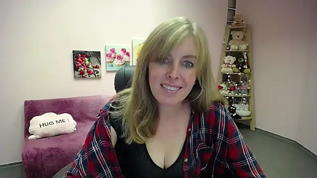 Snapshot of Hot_Milady chatting on 10/01/25, 07:46 Hot Milady online show from 10/01/25, 07:46
