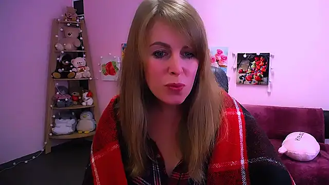 Hot Milady online show from 02/13/26, 08:47