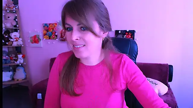 Hot Milady online show from 03/12/26, 08:18