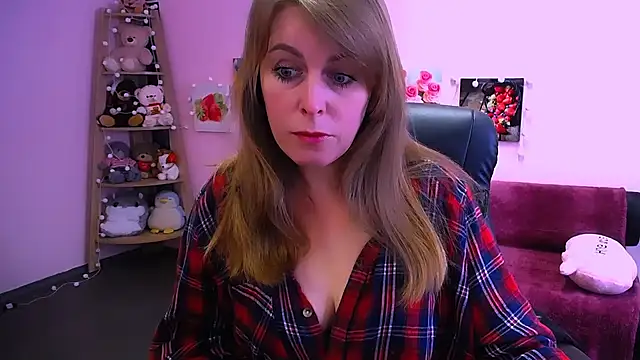 Hot Milady online show from 02/11/26, 08:25