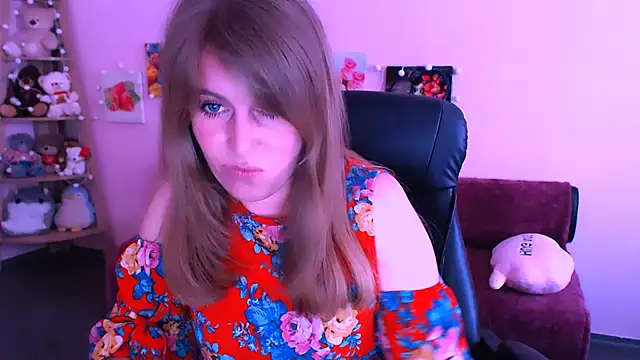 Hot Milady online show from 05/25/26, 07:40
