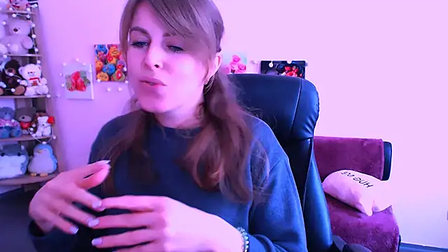 Hot Milady online show from 03/26/26, 09:07