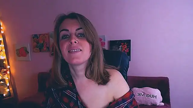Snapshot of Hot_Milady chatting on 02/03/25, 08:13 Hot Milady online show from 02/03/25, 08:13