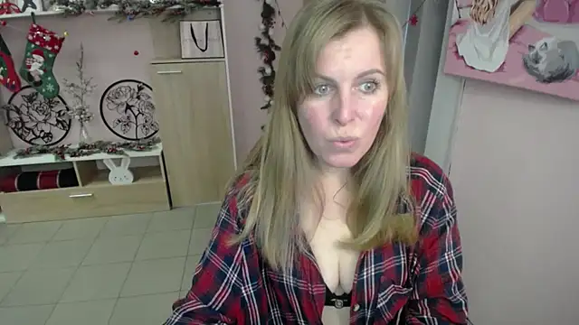 Hot Milady online show from 01/12/26, 11:39