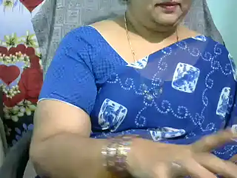 Snapshot of Naughty_Nityaa chatting on 03/16/25, 06:34 Naughty Nityaa online show from 03/16/25, 06:34