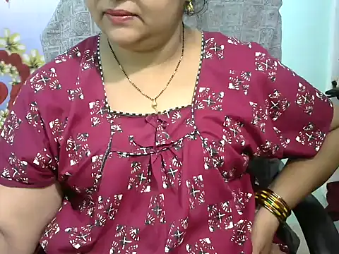 Snapshot of Naughty_Nityaa chatting on 03/13/25, 12:37 Naughty Nityaa online show from 03/13/25, 12:37