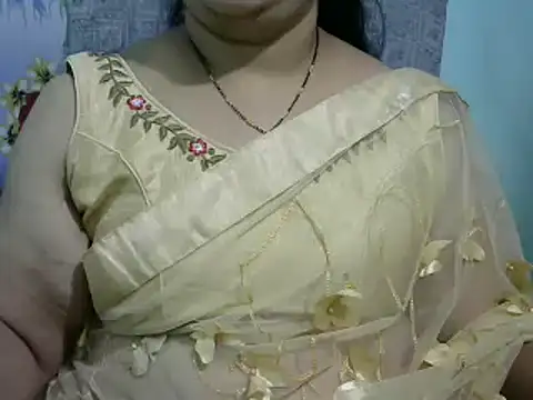 Snapshot of Naughty_Nityaa chatting on 03/19/25, 05:17 Naughty Nityaa online show from 03/19/25, 05:17